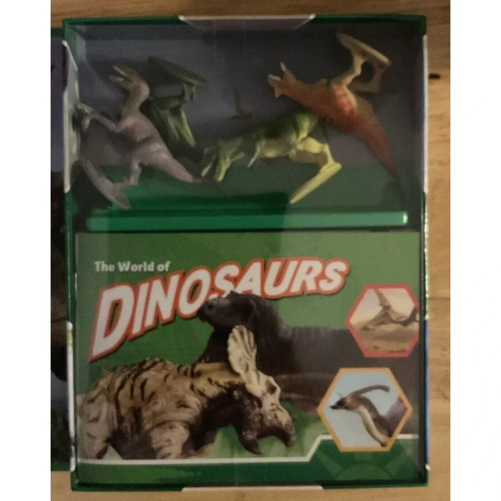 Pocket Explores Set Of 4 Book, Dinosaurs, Wild Cat,‎ Sharks, And Reptiles, 2021